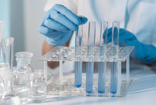 Exámenes de laboratorio con prepagada sura